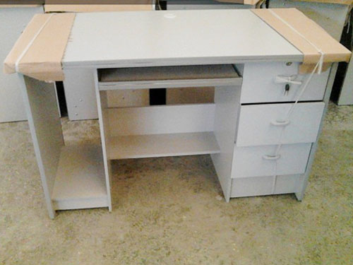 办公桌、电脑桌